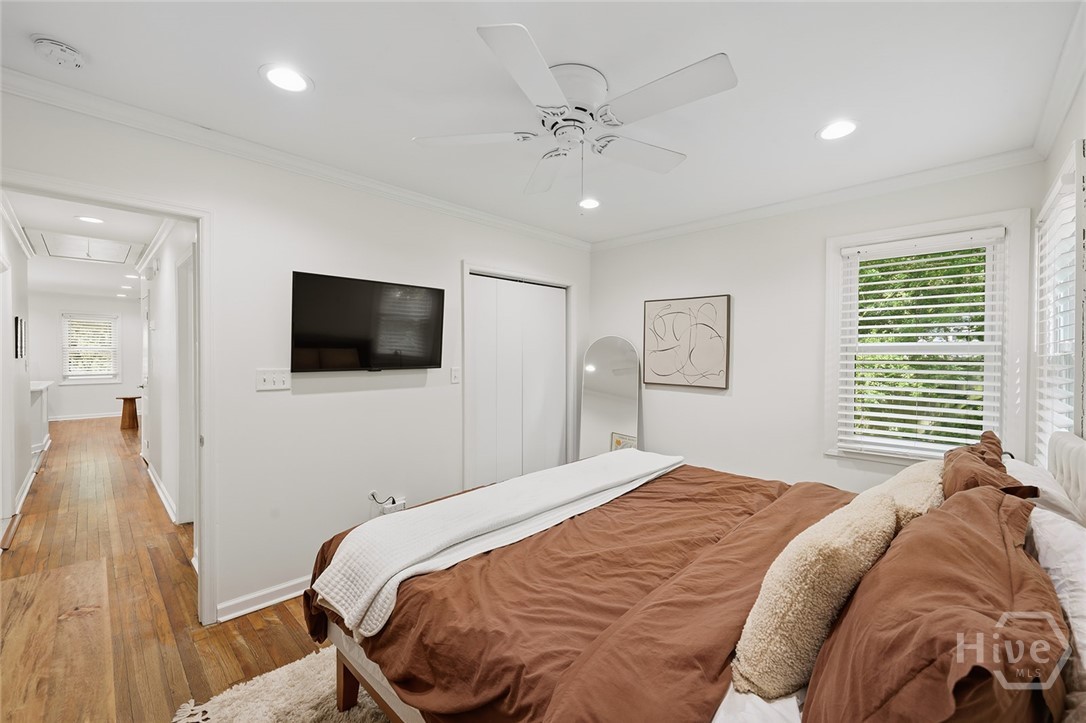 209 E 65th Street Property Photo 23