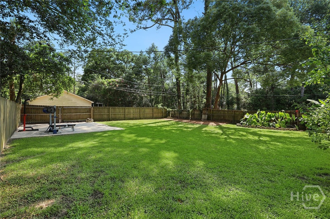 209 E 65th Street Property Photo 41