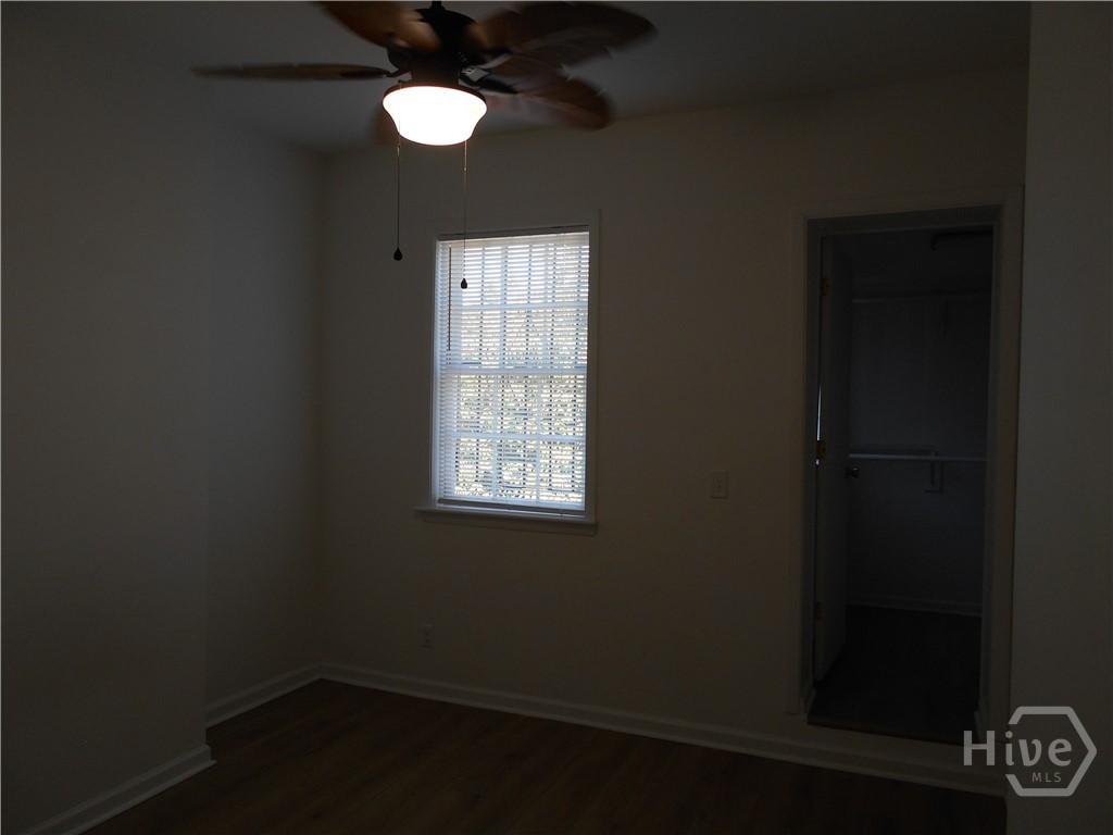 242 Price Street Property Photo 7