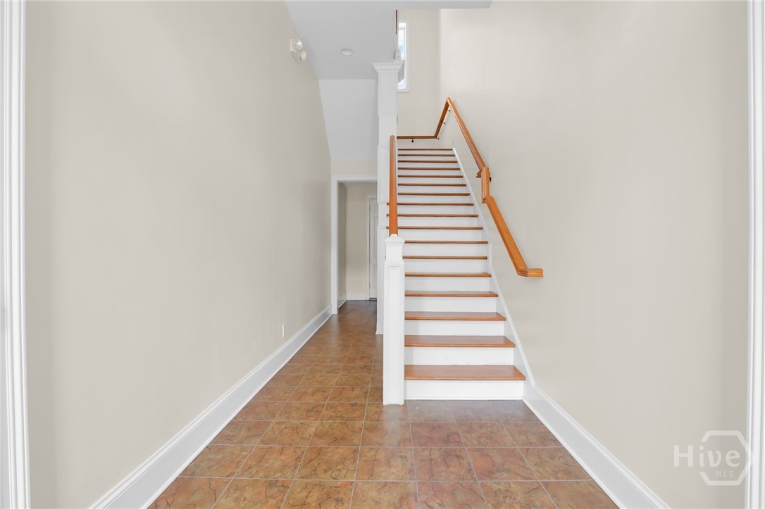 4 Crabapple Circle B Property Photo 5
