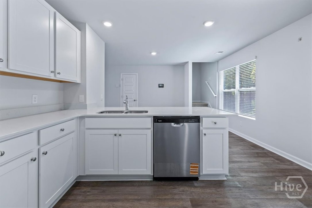117 Azure Drive Property Photo 15
