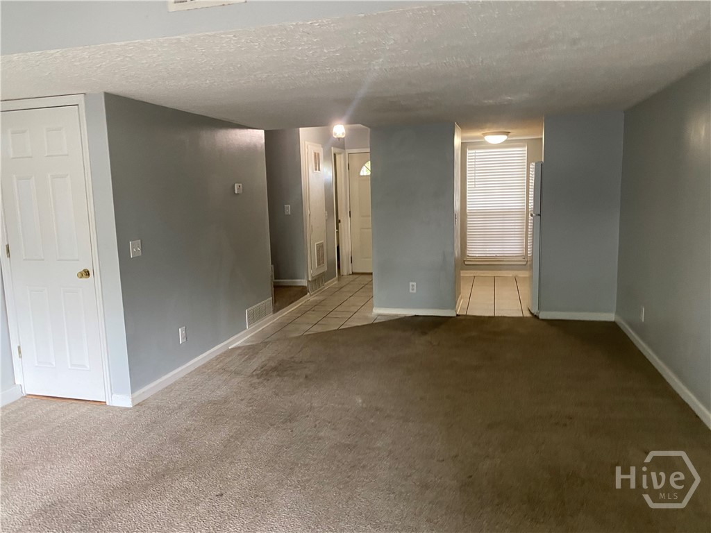 29 Knollwood Circle Property Photo 9