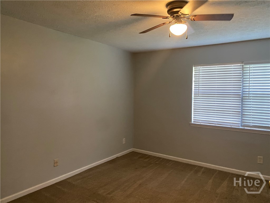 29 Knollwood Circle Property Photo 11