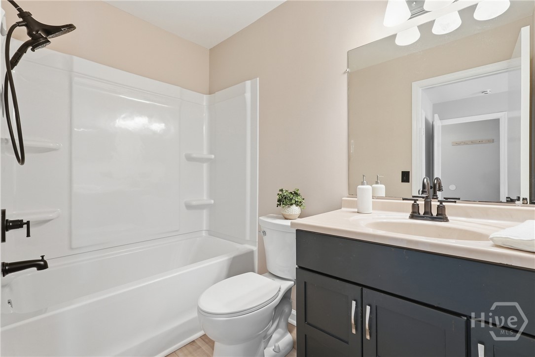 103 Oyster Shell Road D-12 Property Photo 4