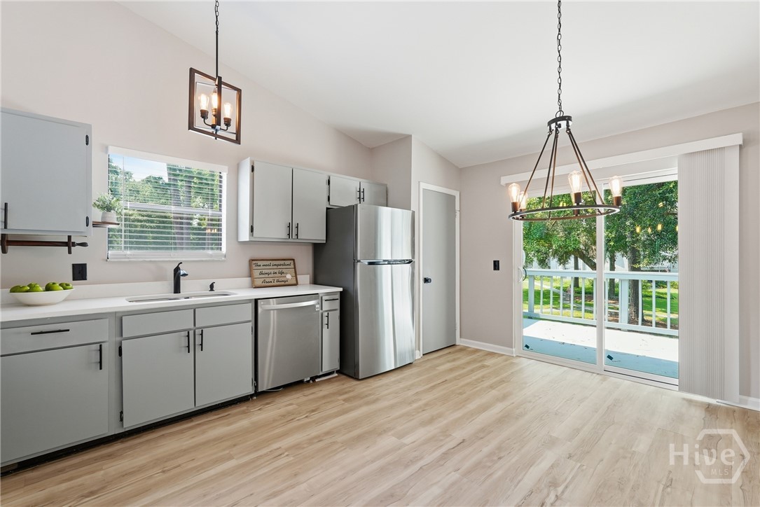 103 Oyster Shell Road D-12 Property Photo 13