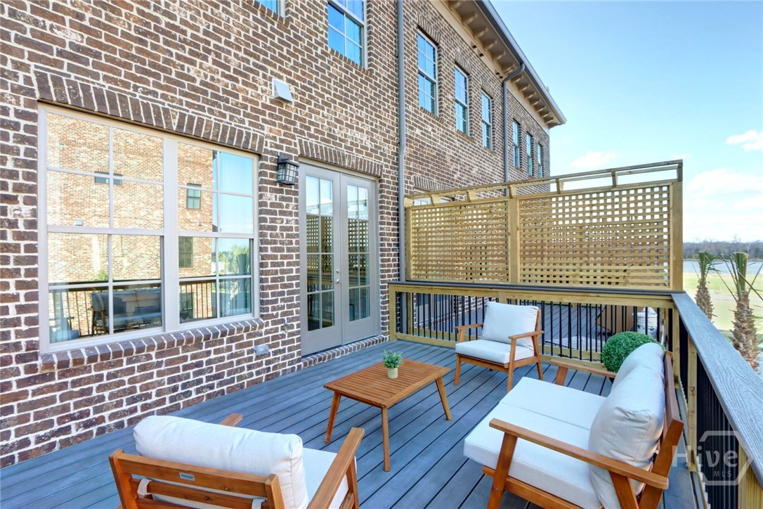 404 Upper East Avenue Property Photo 8
