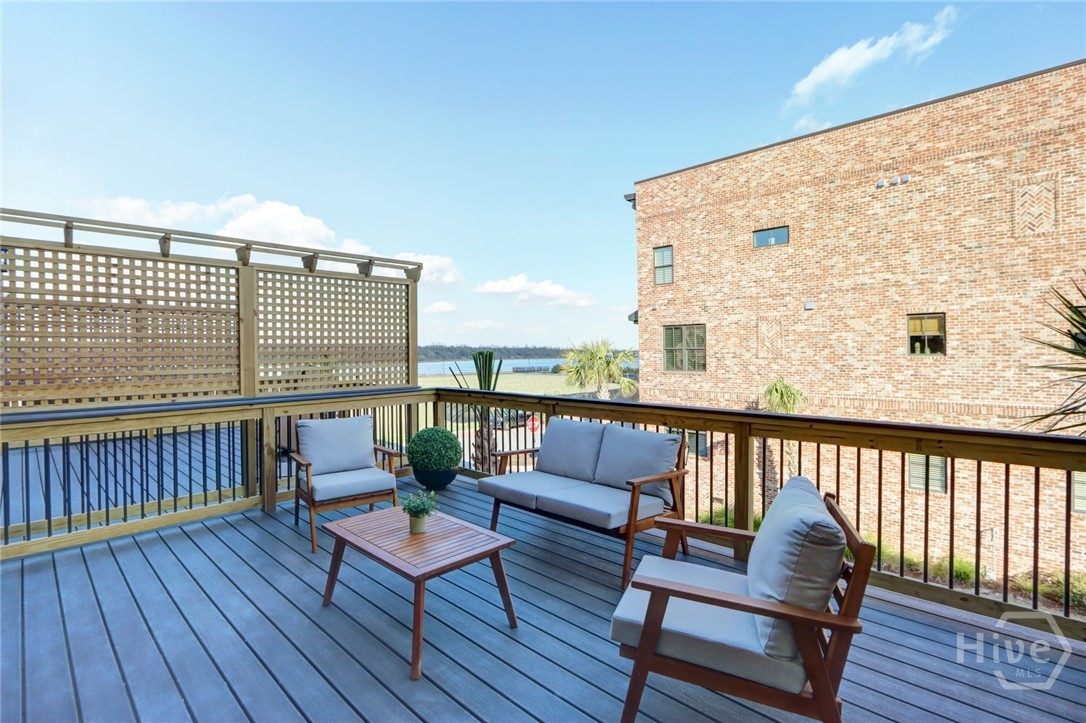 404 Upper East Avenue Property Photo 10