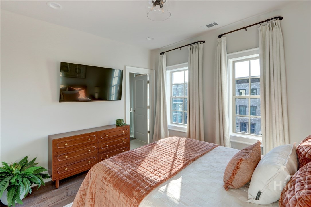 404 Upper East Avenue Property Photo 44