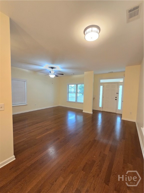 503 E 32nd Street E Property Photo 5