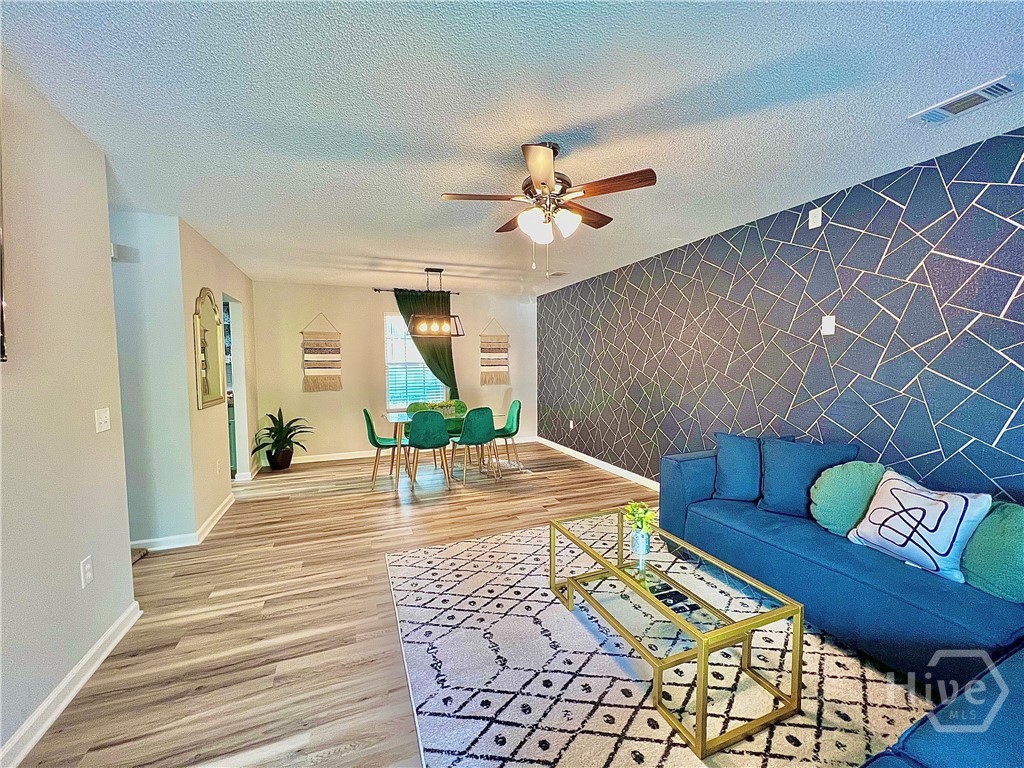 5105 Dancy Street Property Photo 4
