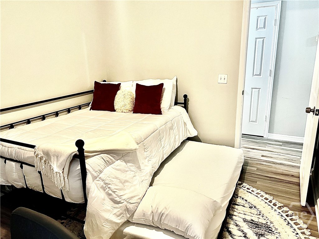 5105 Dancy Street Property Photo 21
