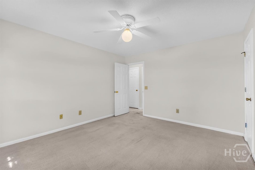 1936 Heathrow Drive Property Photo 21