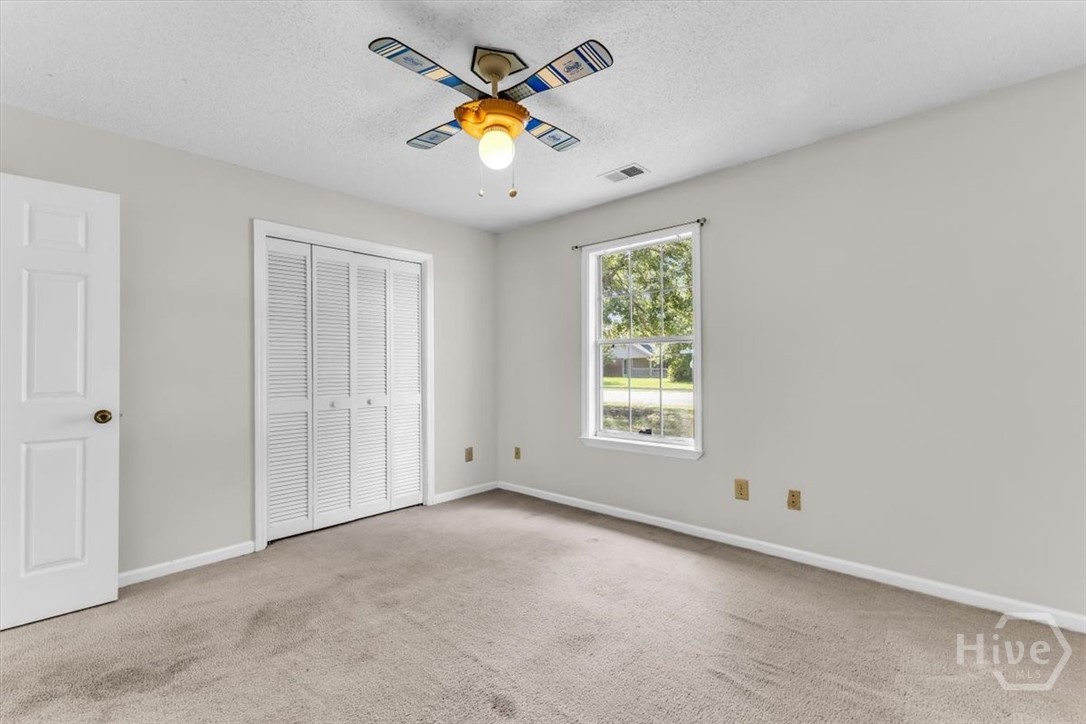 1936 Heathrow Drive Property Photo 28