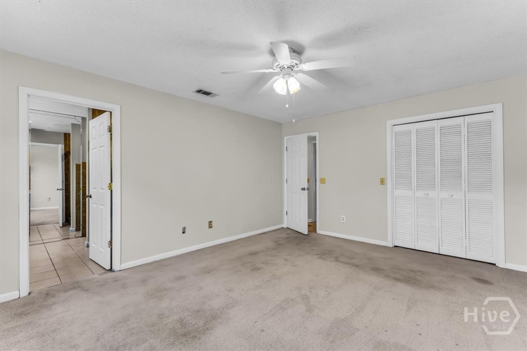 1936 Heathrow Drive Property Photo 32