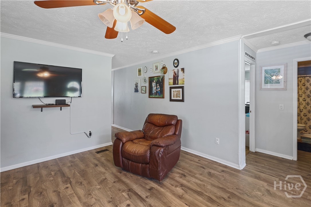1327 Rl Roberts Road Property Photo 4