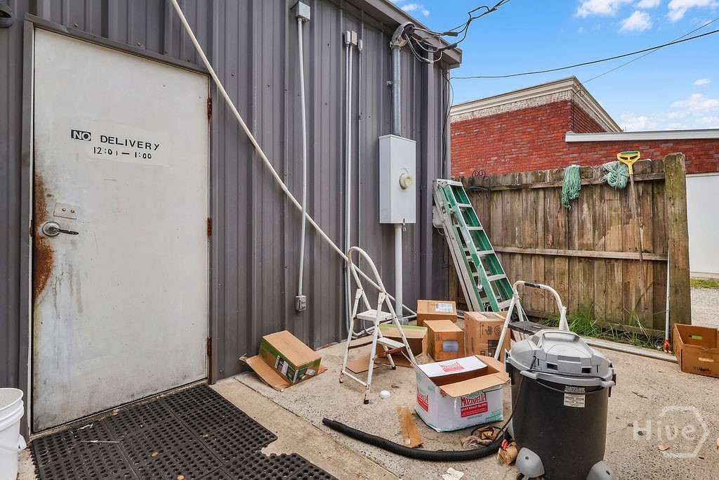 40 Butler Street Property Photo 38
