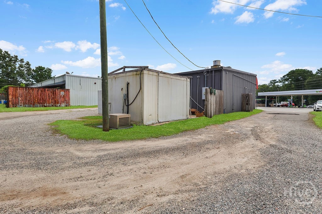 40 Butler Street Property Photo 42