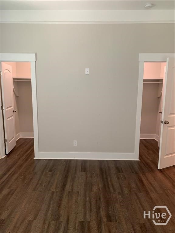 523 W 44th Street Property Photo 12
