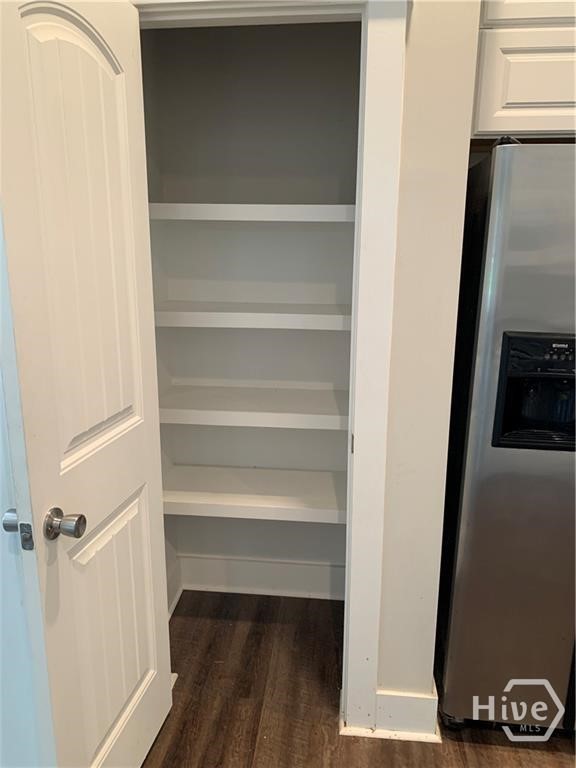 523 W 44th Street Property Photo 19