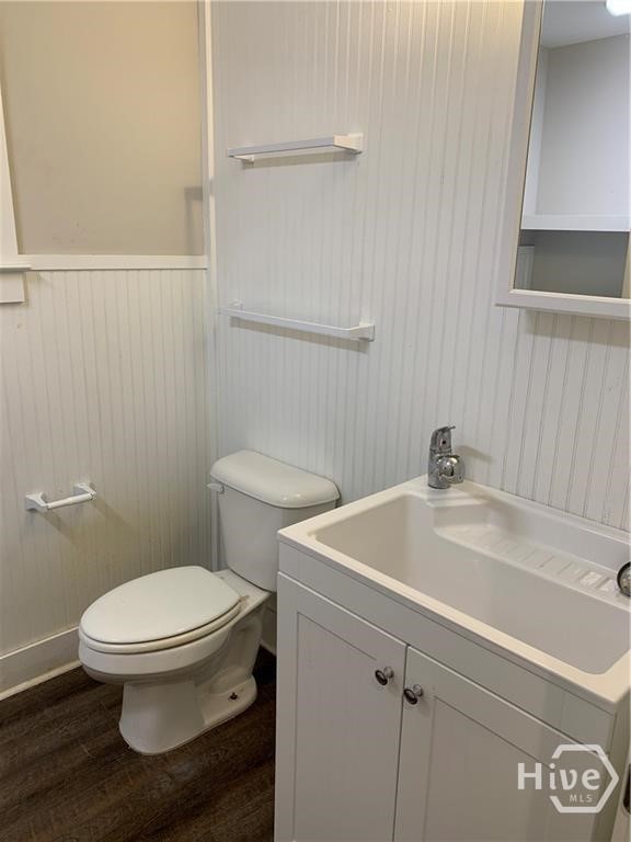 523 W 44th Street Property Photo 20