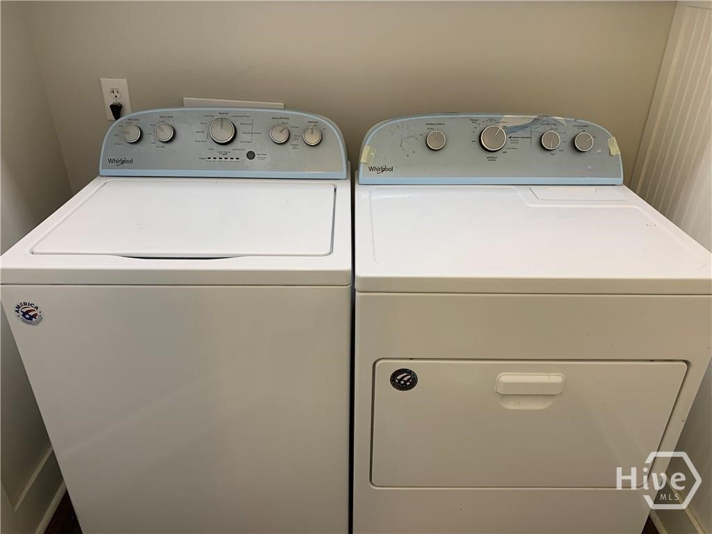 523 W 44th Street Property Photo 27