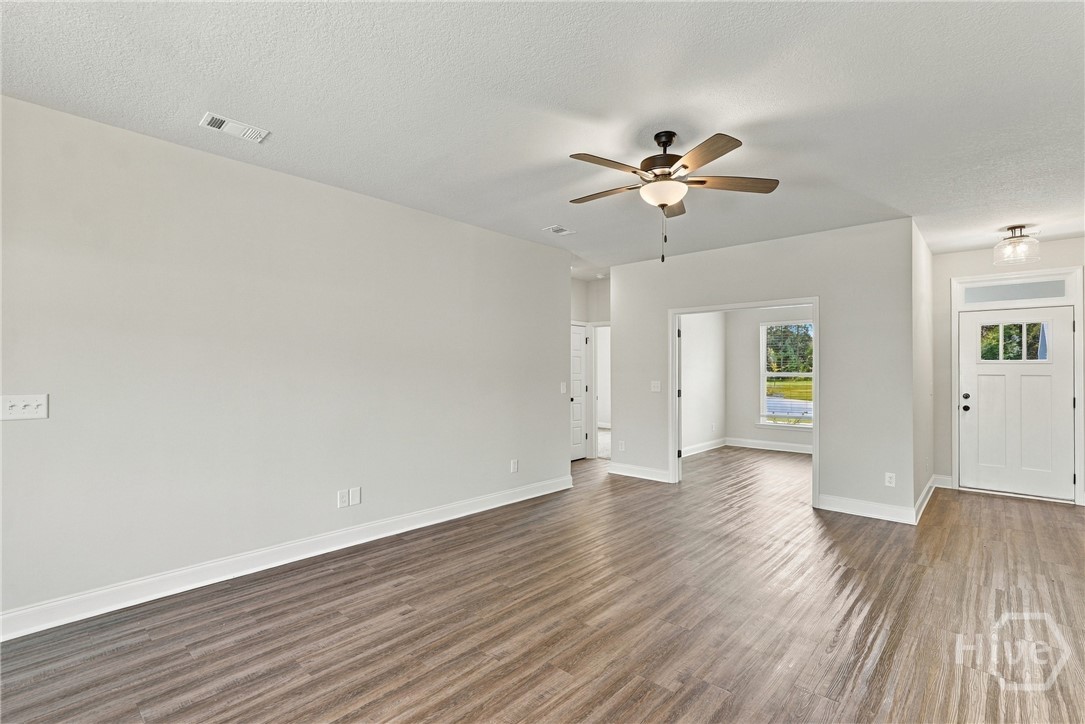 336 Crosswinds Drive Property Photo 7