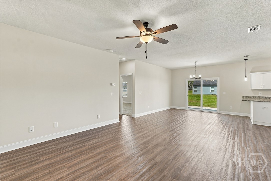 336 Crosswinds Drive Property Photo 8