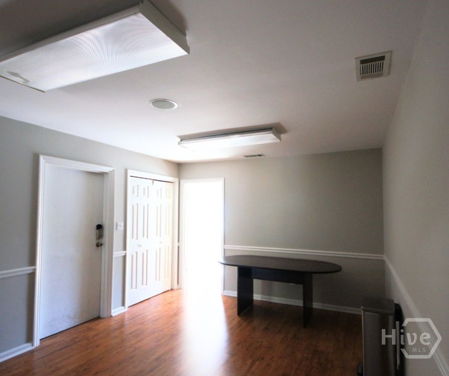 7505 Waters Avenue B 8 Property Photo 7
