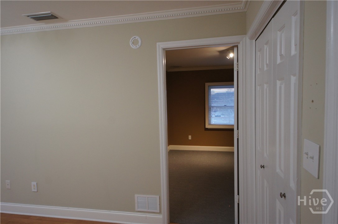 7505 Waters Avenue B 10 Property Photo 19