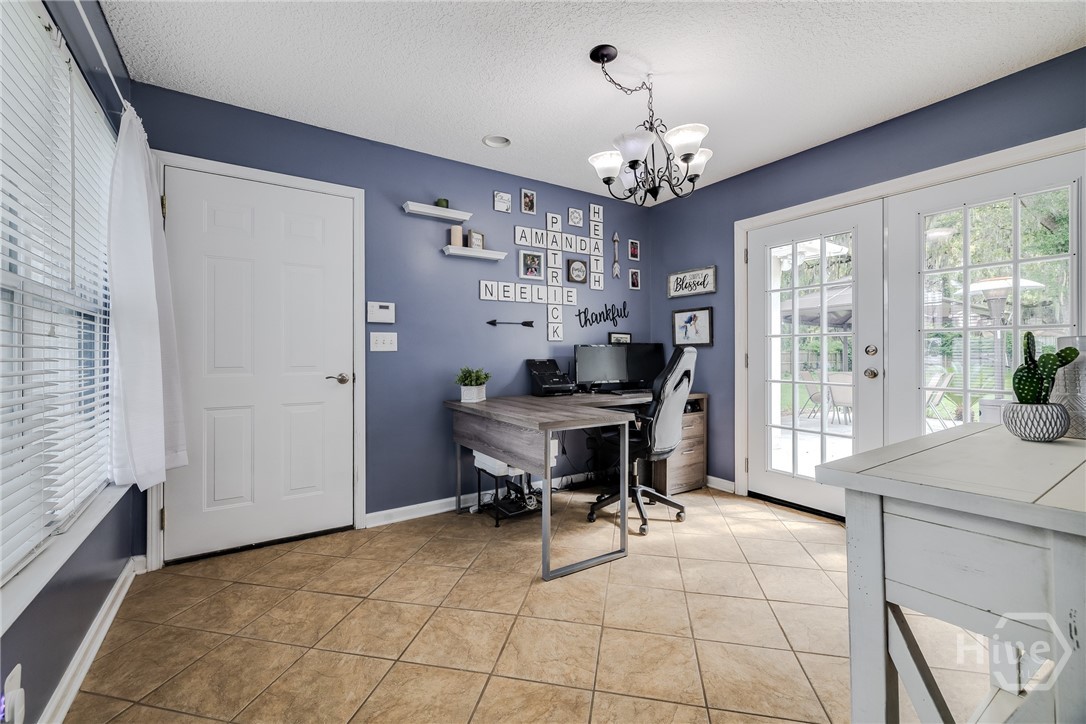 18 Buckmeadow Circle Property Photo 16