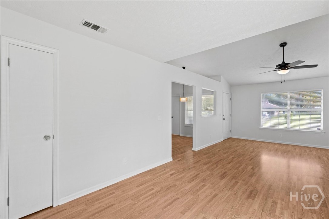 52 Woodcock Drive Property Photo 10