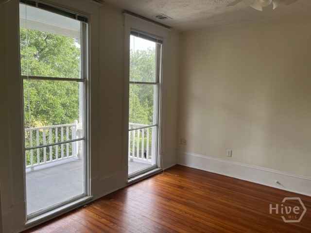 816 Drayton Street 2a Property Photo 6