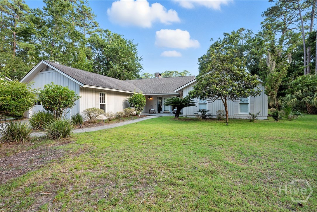 1 Brooks Lane Property Photo 1