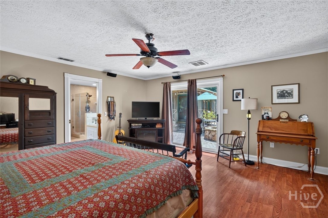14820 Honeysuckle Road Property Photo 16