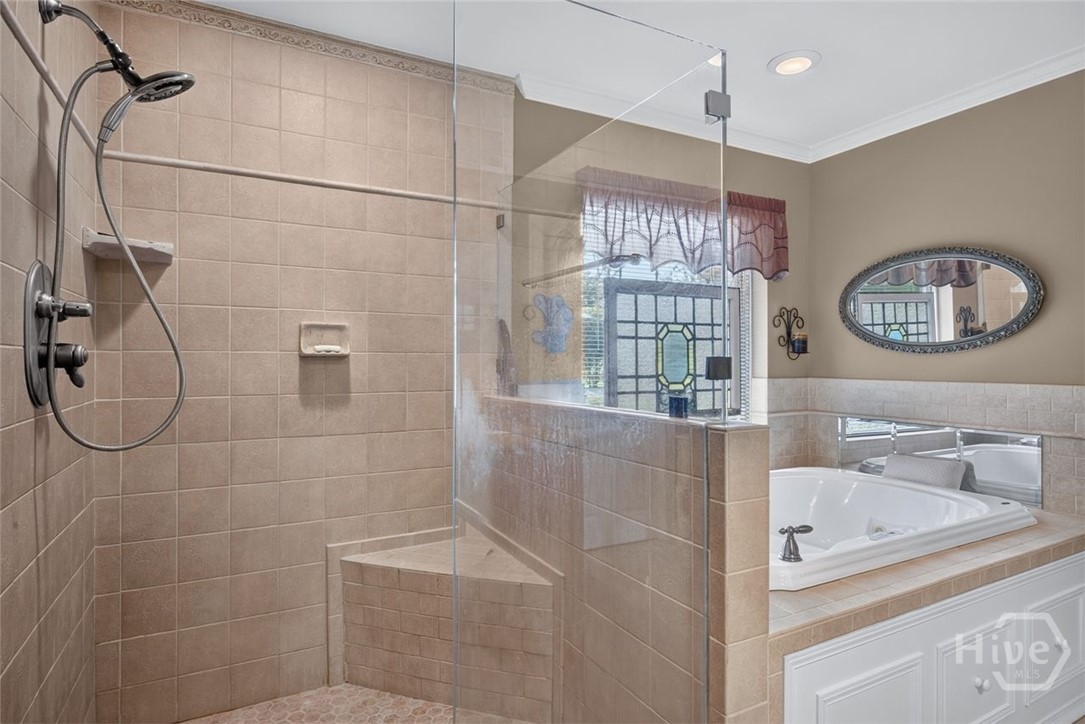 14820 Honeysuckle Road Property Photo 18