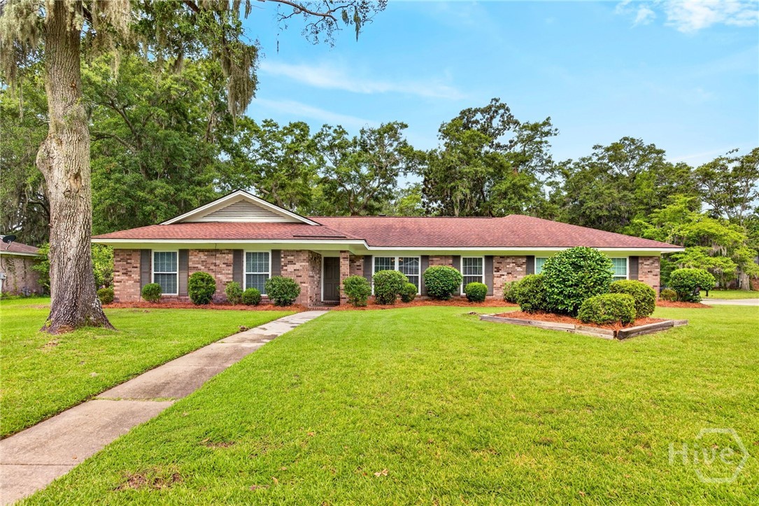 701 Woodridge Drive Property Photo 1