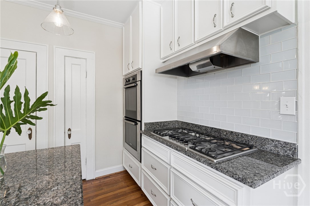 315 E 54th Street Property Photo 19