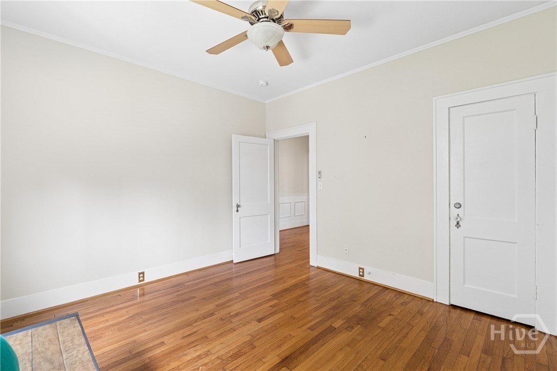 315 E 54th Street Property Photo 29