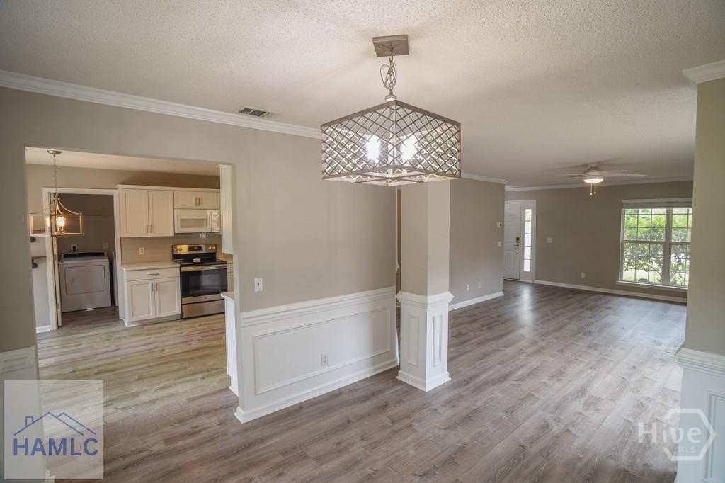 121 Pampas Drive Property Photo 4