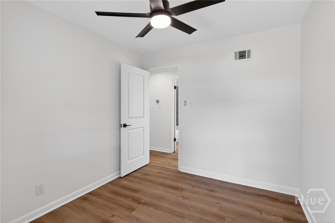 325 Bunting Drive Property Photo 16