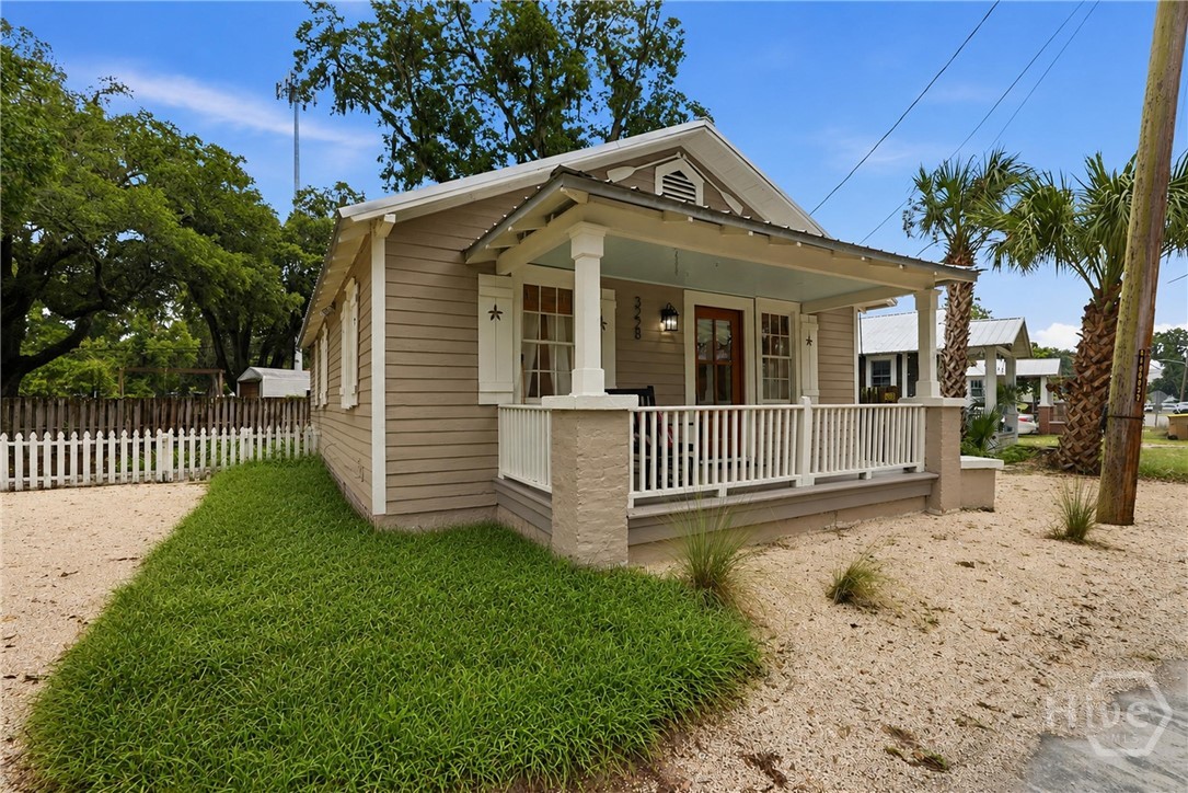 3228 Bannon Property Photo 2