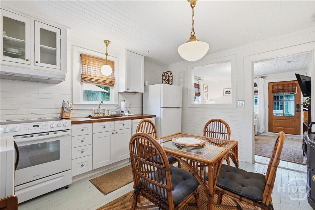 3228 Bannon Property Photo 12