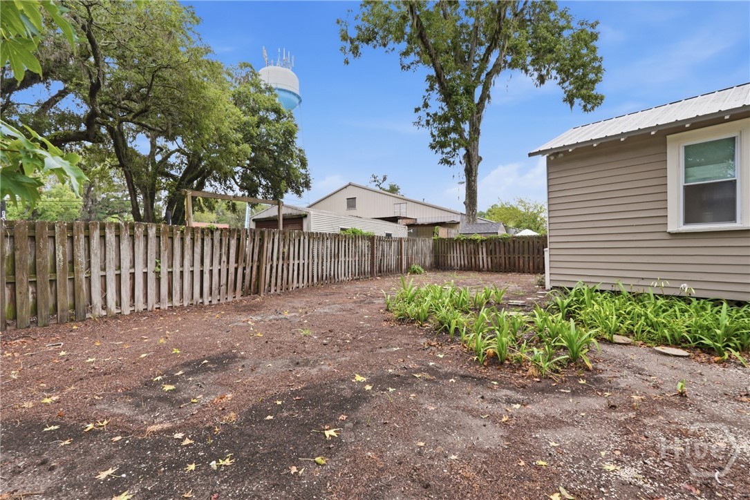 3228 Bannon Property Photo 25