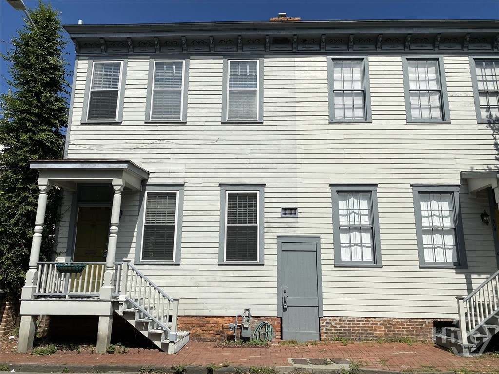 506 E York Street Property Photo 1