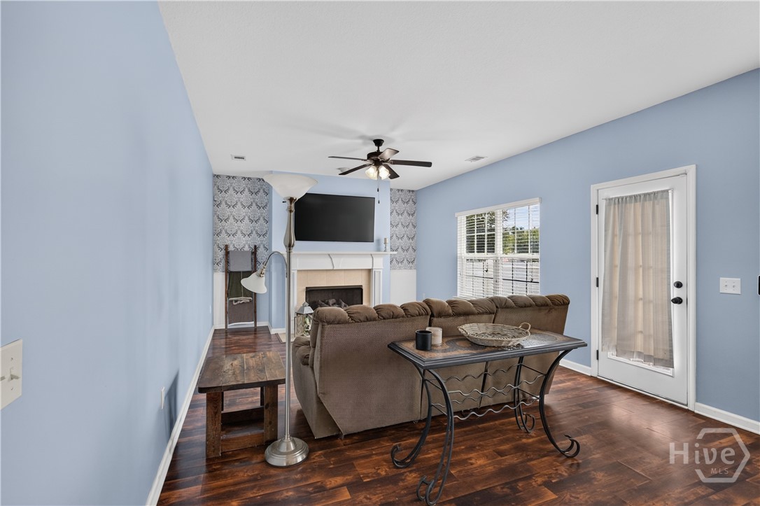 431 Sunbury Drive Property Photo 13