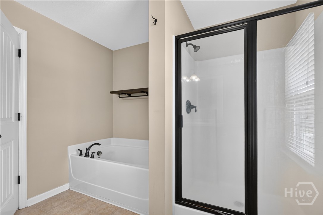 431 Sunbury Drive Property Photo 20