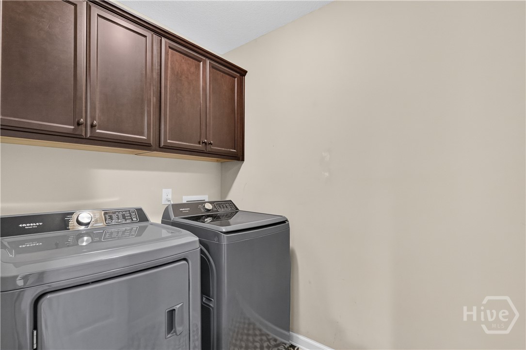 431 Sunbury Drive Property Photo 22