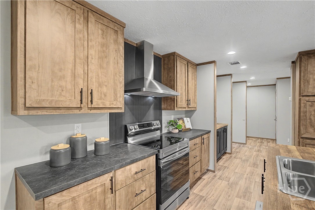 416 Cook Road Property Photo 12