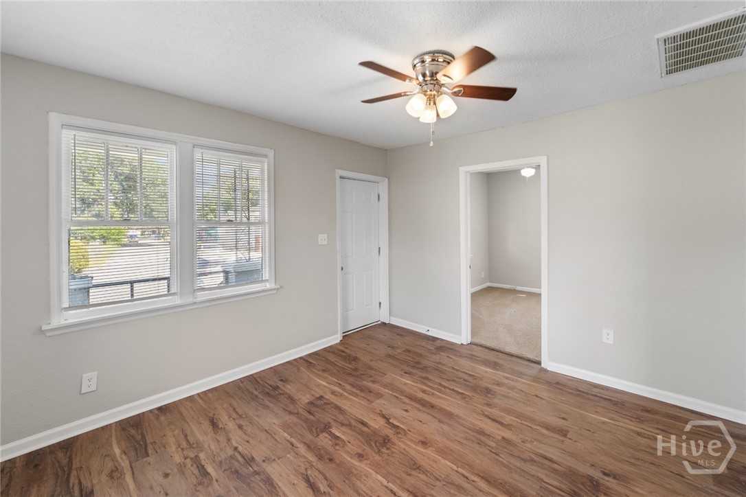 132 Jenks Street Property Photo 5