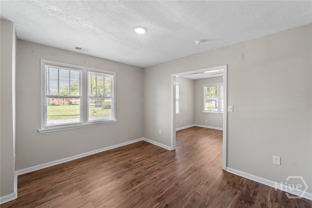 132 Jenks Street Property Photo 14